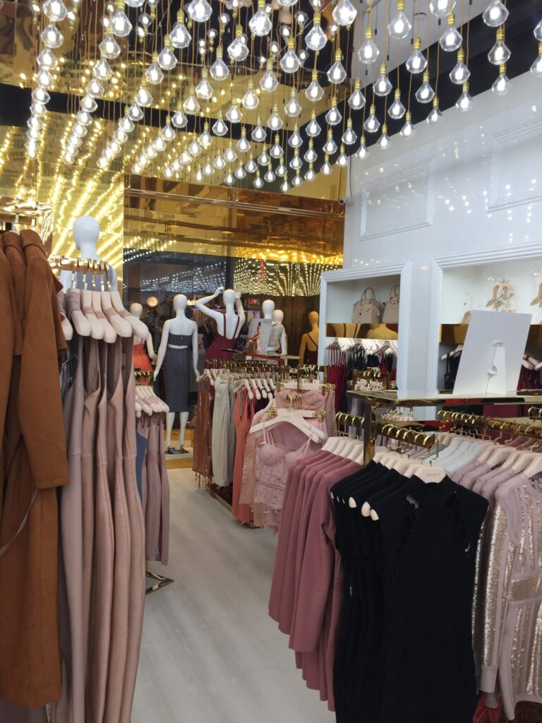 House of CB Interior 3